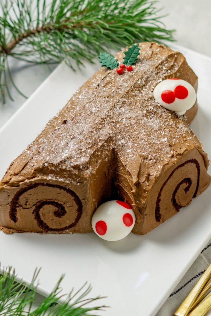 Bûche de Noël from the Bakehouse A sweet taste of northern European Christmas to grace your table.